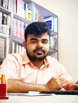 Mr.-Vaibhav-Shahi-Associate